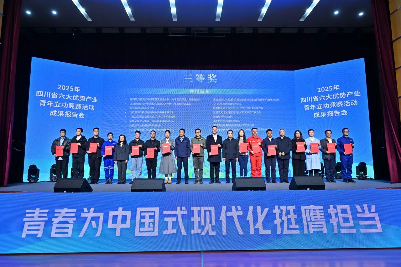 6bb869f0435047a180faf843872f0851.jpg 6bb869f0435047a180faf843872f0851.jpg